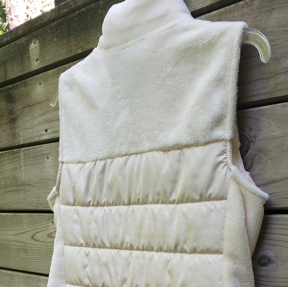 NWOT Fila Super Soft Vest/Jacket 😍 - Picture 2 of 10